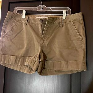 Old Navy size 10 shorts